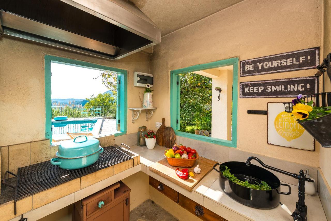 Rustic Stone Villa Begovi Dvori- 15 Minutes To Dubrovnik Exterior photo